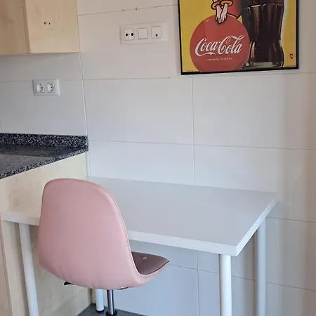 Modern Apartment, With Parking, Close To The Beach!! Sant Adrià de Besòs Extérieur photo